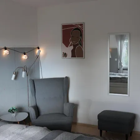 Apartment Gemuetlich Schnuckelige Mit -sommer- Pool