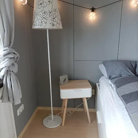 Gemuetlich Schnuckelige Mit -sommer- Pool