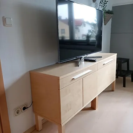 Gemütlich Schnuckelige Mit -sommer- Pool Apartment