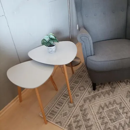 Lägenhet Gemuetlich Schnuckelige Mit -sommer- Pool