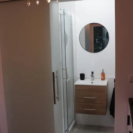 Apartment Gemütlich Schnuckelige Mit -sommer- Pool *