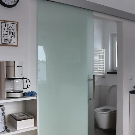 Gemuetlich Schnuckelige Mit -sommer- Pool Lägenhet Nidderau